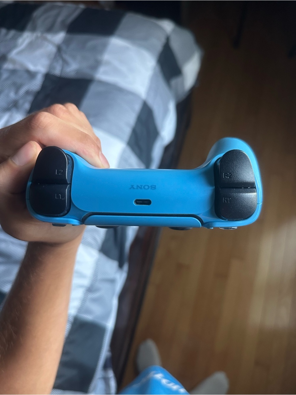 Dead PS5 Controller (Description) - Picture 3 of 4
